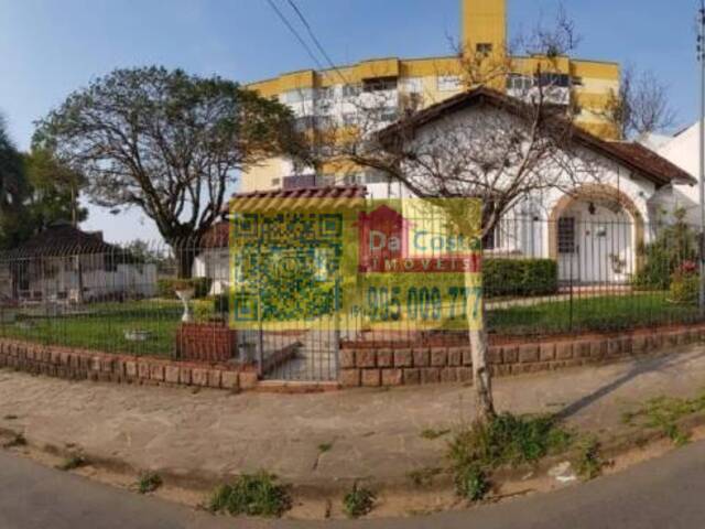 #CA0004 - Casa para Venda em Porto Alegre - RS - 3