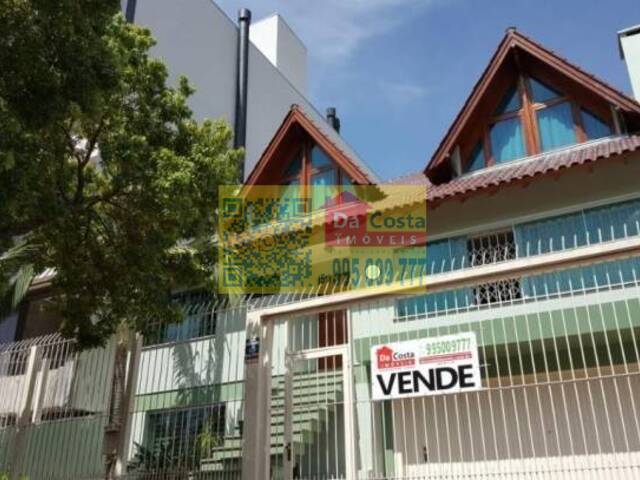 #CA0010 - Casa para Venda em Porto Alegre - RS - 1